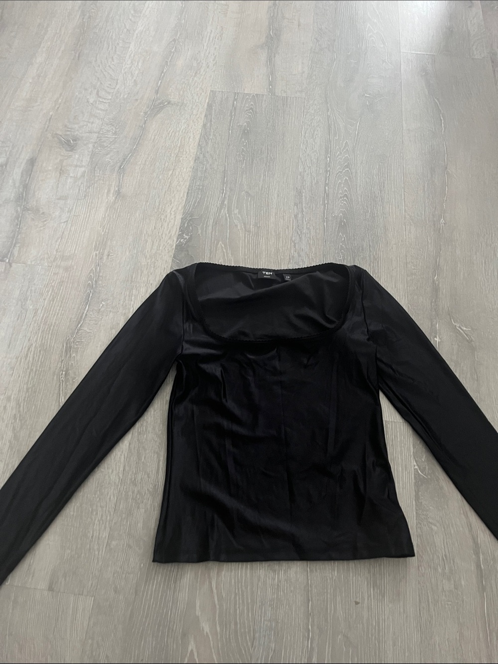 Aritzia Black Long-Sleeve Square Neck Top